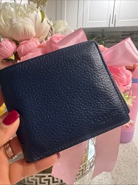 💙COACH Pebble Leather And Signature Coated Canvas Wallet